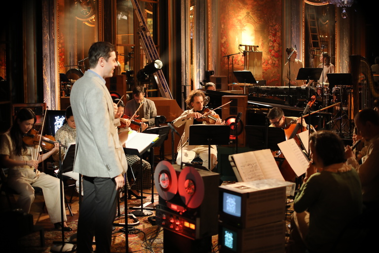 Le Balcon - Interview with Maxime Pascal (by Manon Fabre, b·records)