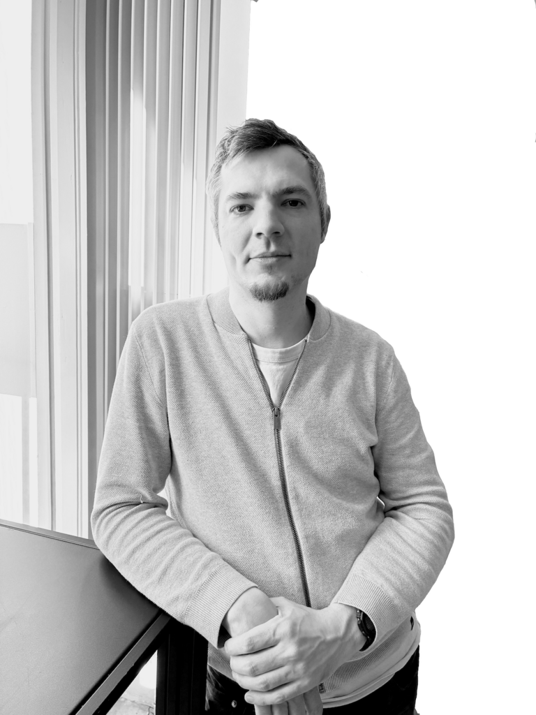 Le Balcon - Camille Lézer