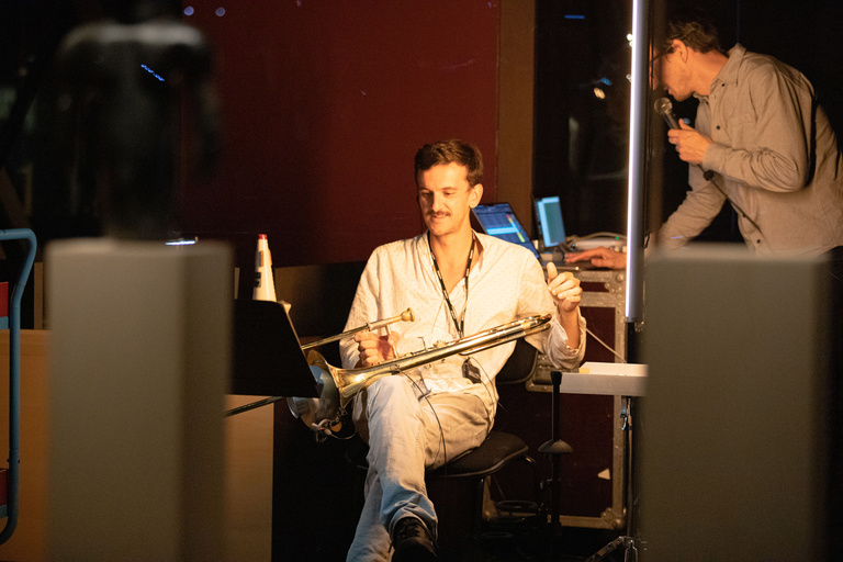 Le Balcon - Mathieu Adam