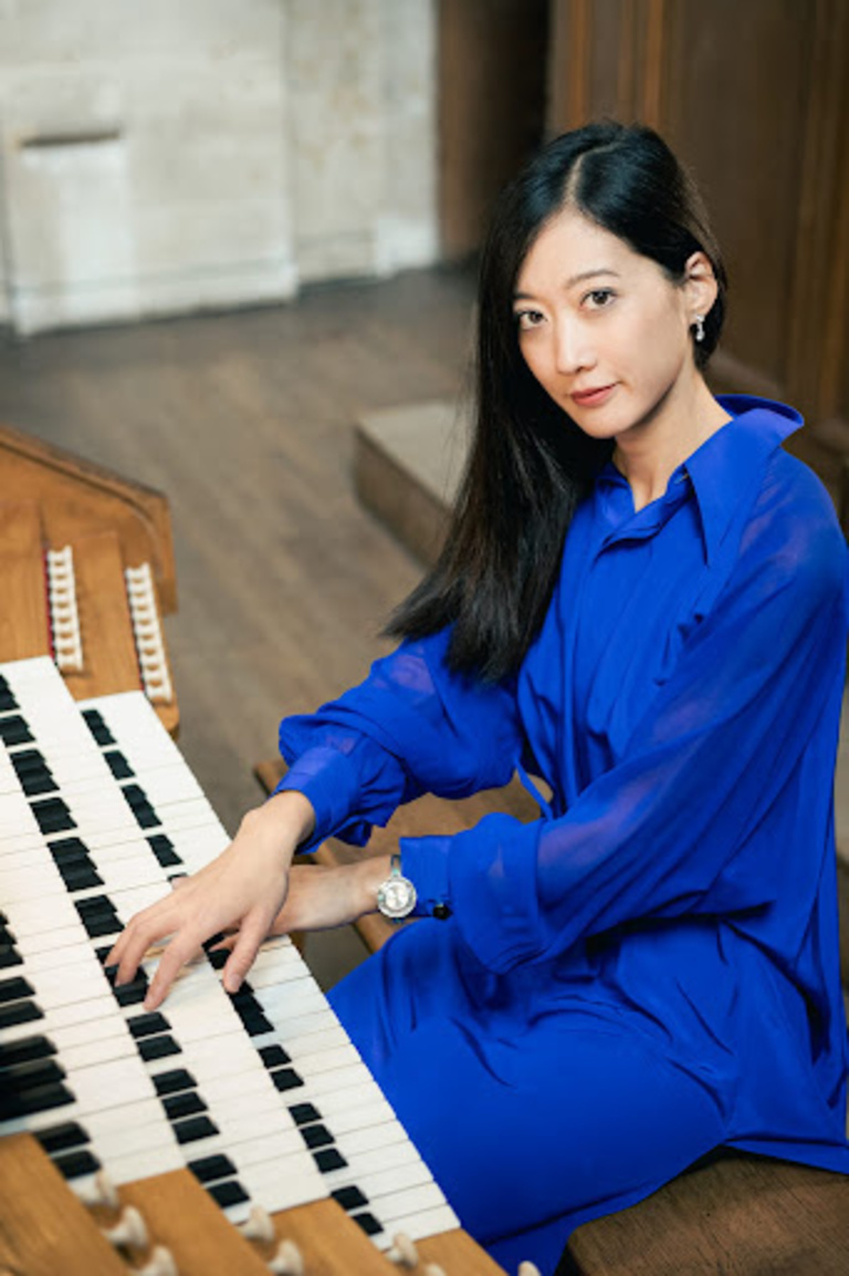 Le Balcon - Sarah Kim
