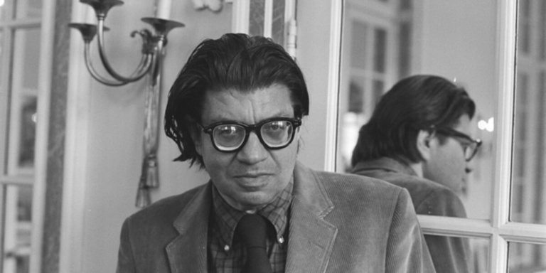 Le Balcon - The Viola in my Life